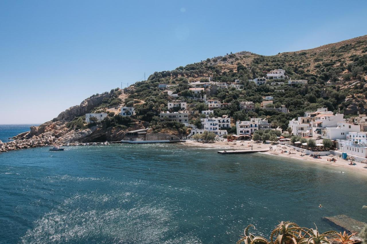 Agriolykos Pension Ágios Kírykos Exterior photo