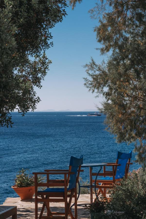 Agriolykos Pension Ágios Kírykos Exterior photo