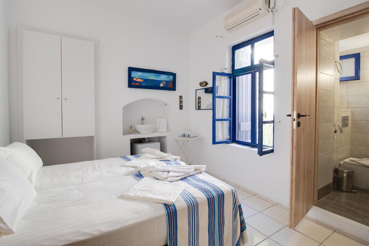 Agriolykos Pension Ágios Kírykos Exterior photo