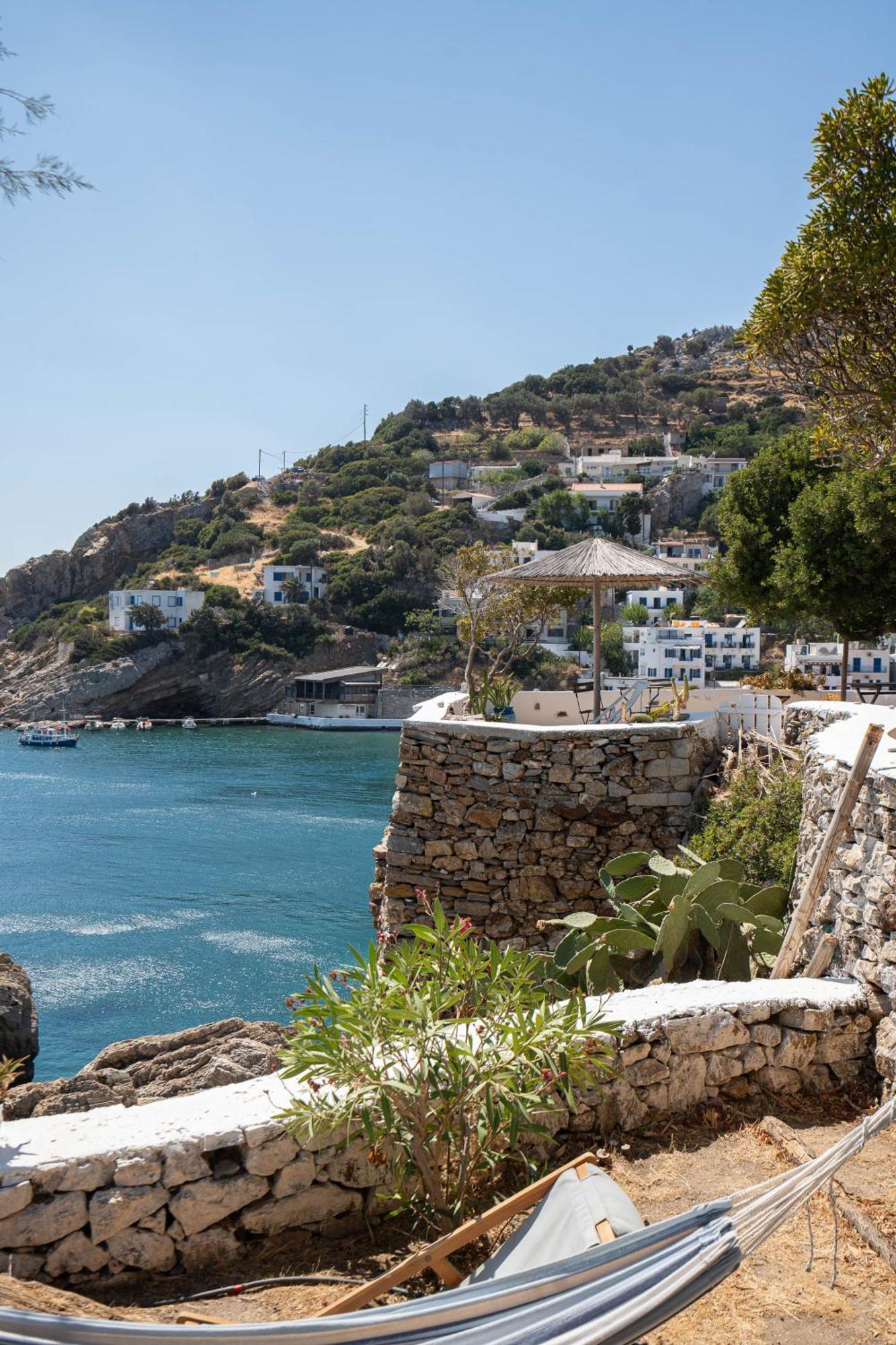 Agriolykos Pension Ágios Kírykos Exterior photo