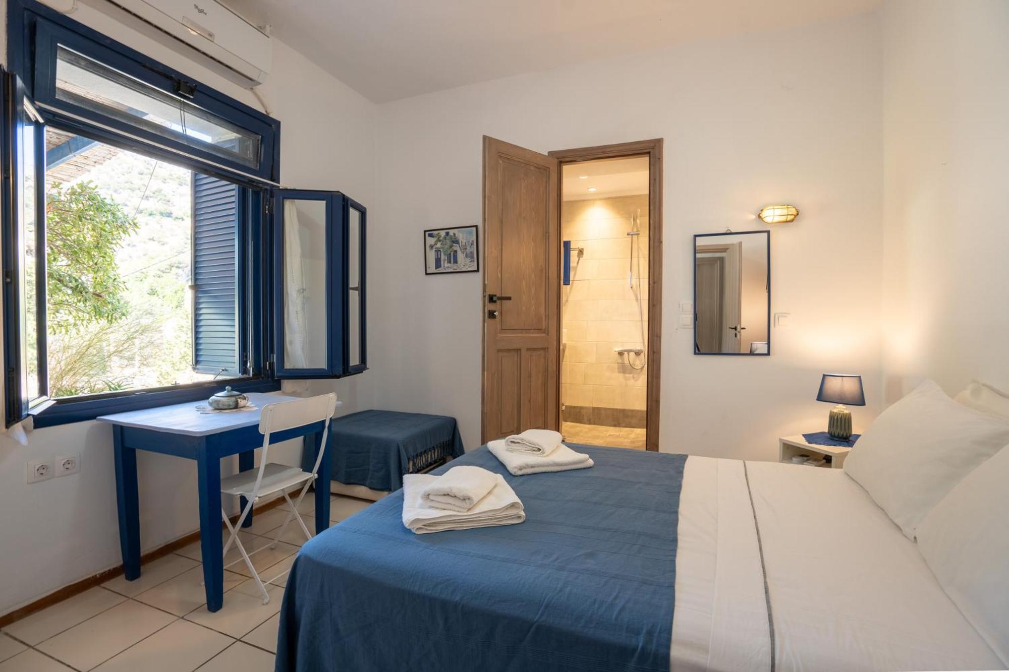 Agriolykos Pension Ágios Kírykos Exterior photo