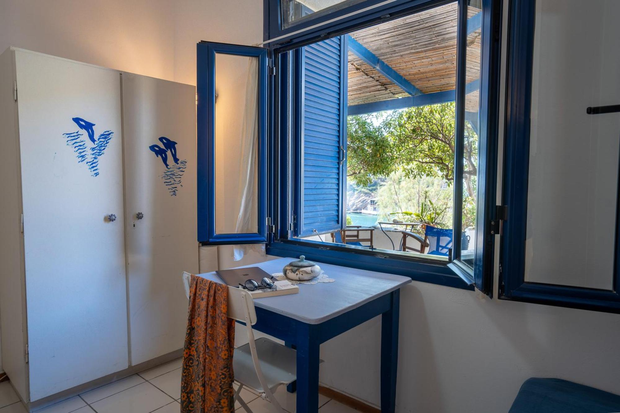 Agriolykos Pension Ágios Kírykos Exterior photo