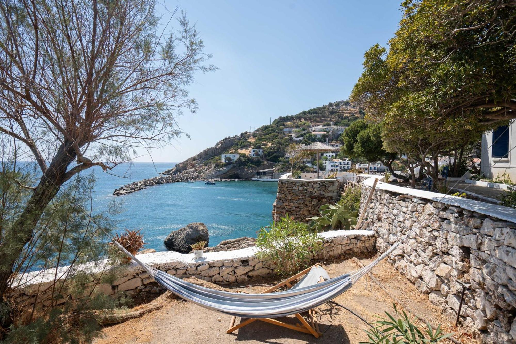 Agriolykos Pension Ágios Kírykos Exterior photo
