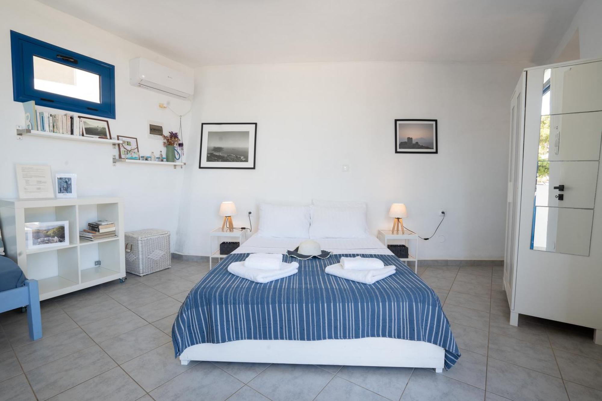 Agriolykos Pension Ágios Kírykos Exterior photo